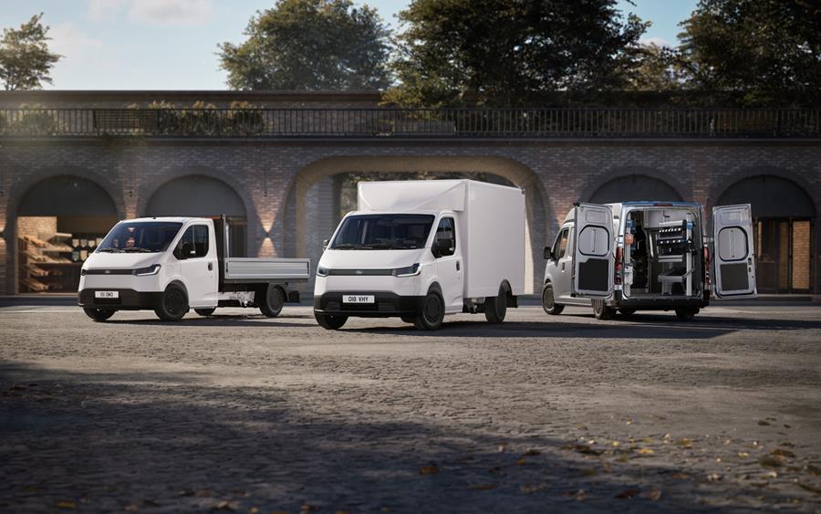 De Transit City chassis-cabine vormt de basis voor verschillende stedelijke toepassingen, waaronder een gesloten opbouw, laadbak en gespecialiseerde inrichting