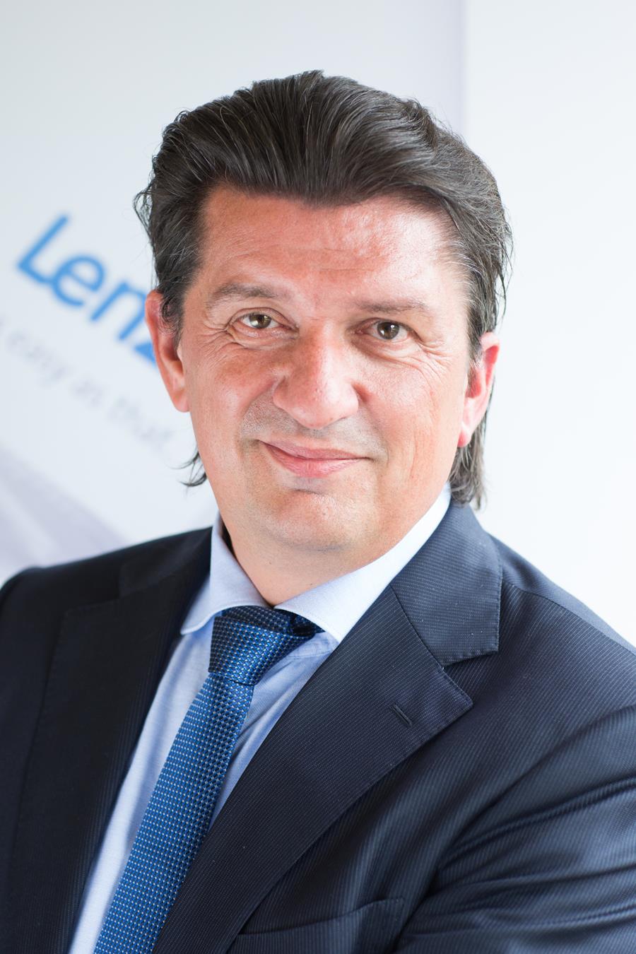 Marc Vissers, marketing & communications manager bij Lenze EMEA WEST