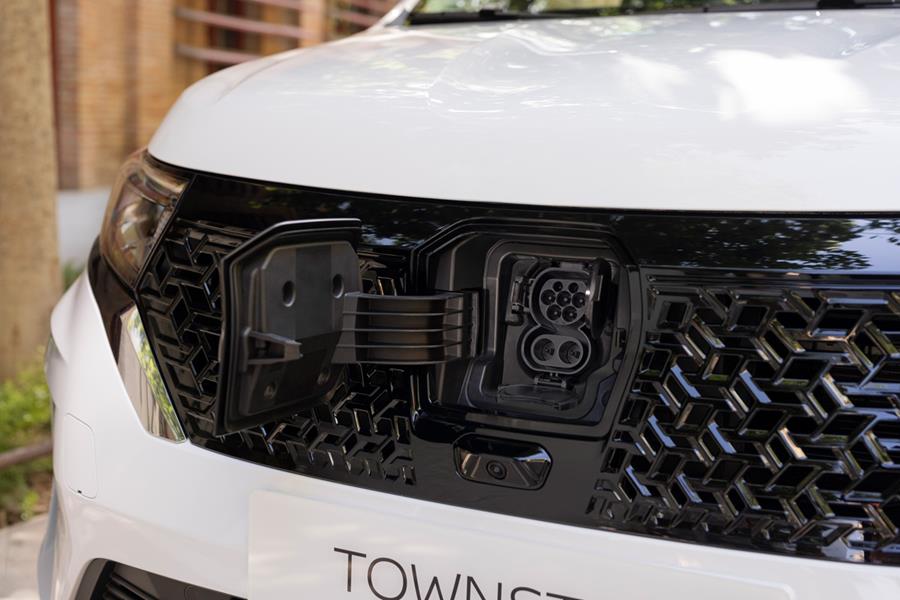 Presentatie Nissan TownStar EV 4