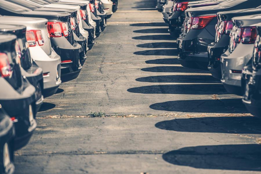 Werkgevers geven minder snel een bedrijfswagen
