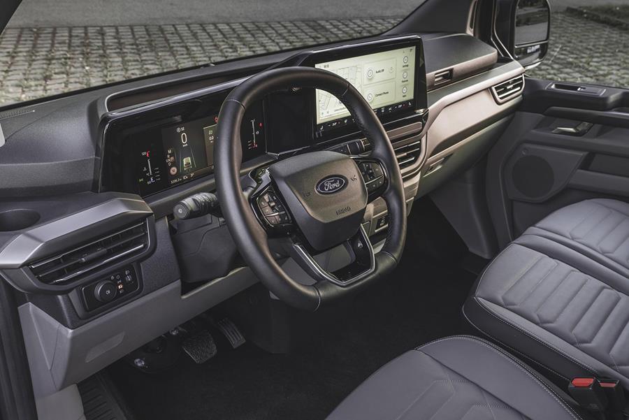 Ford Tourneo Custom 3