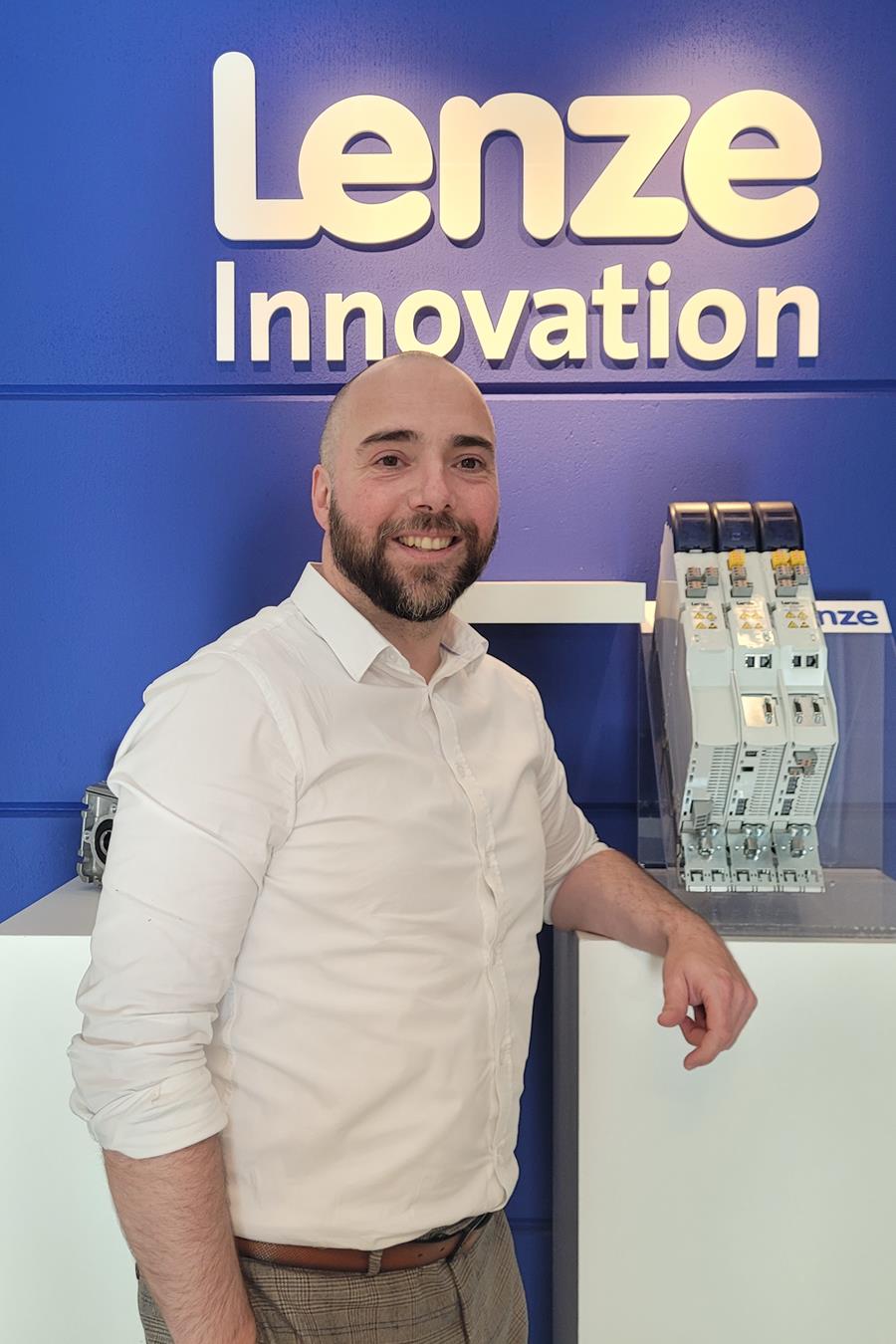Stephen Vens account manager bij Lenze