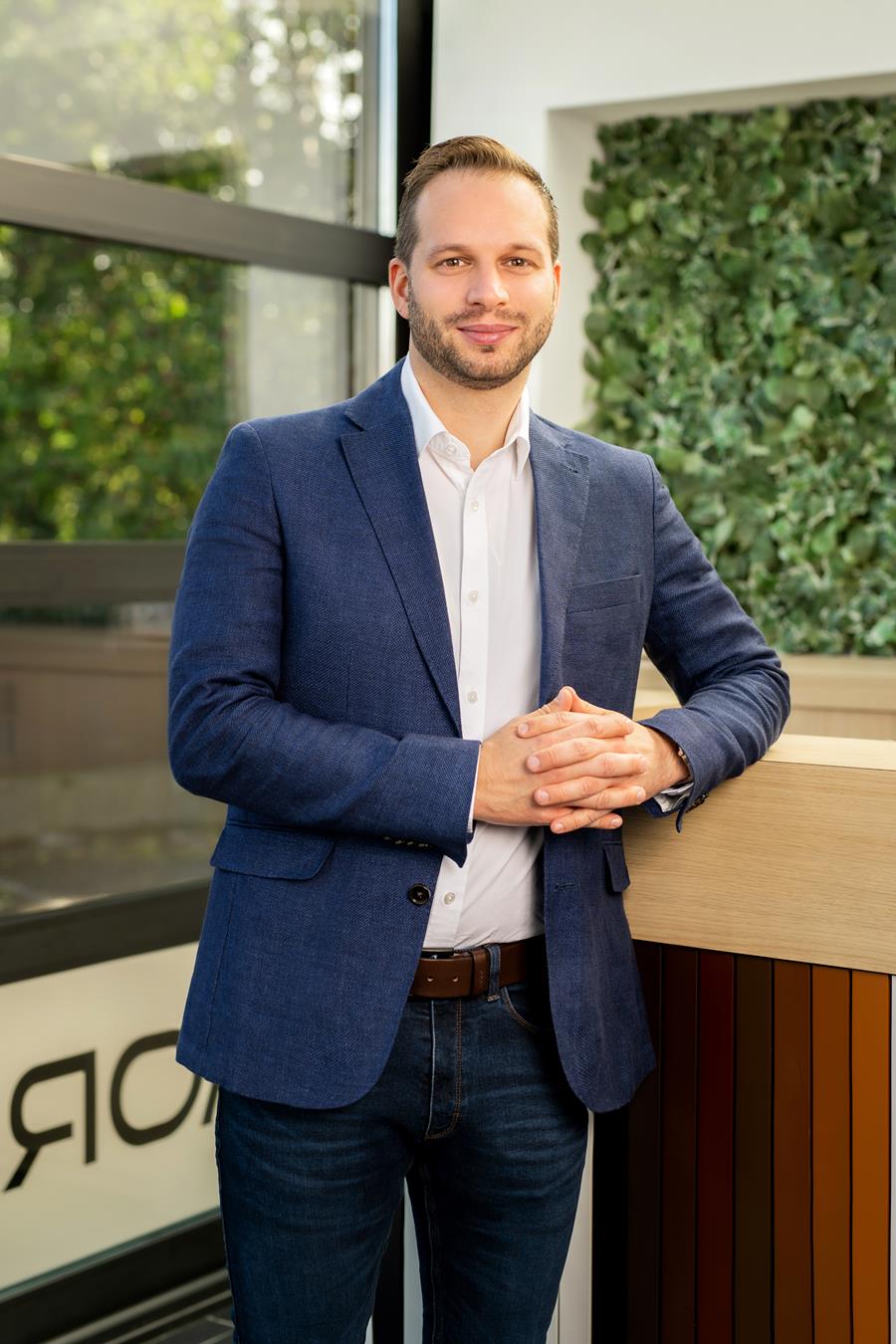 Youri Devos - Mordant Group