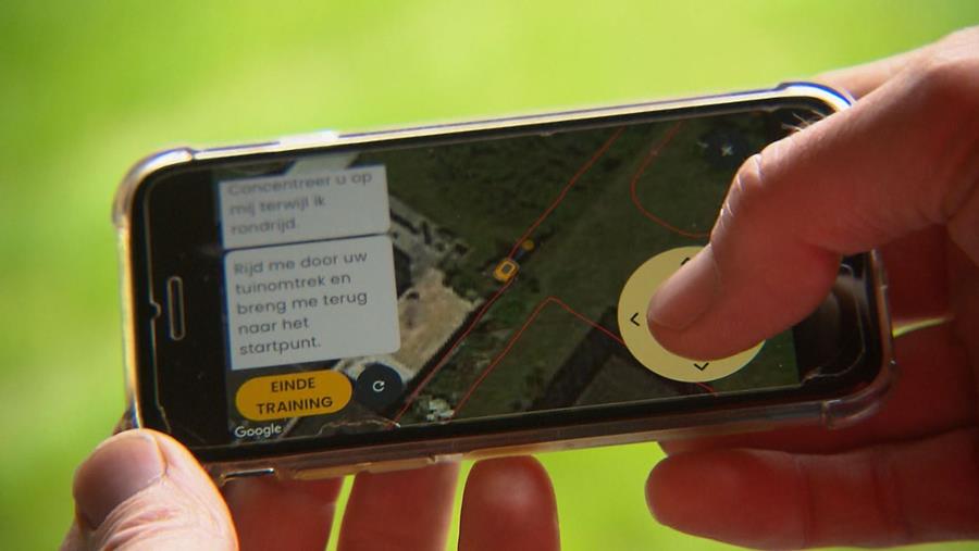 robotmaaier wordt getraind