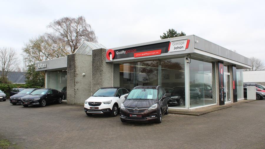 Le showroom de l'ancien concessionnaire Opel a re&ccedil;u le look & feel Qualitygarage