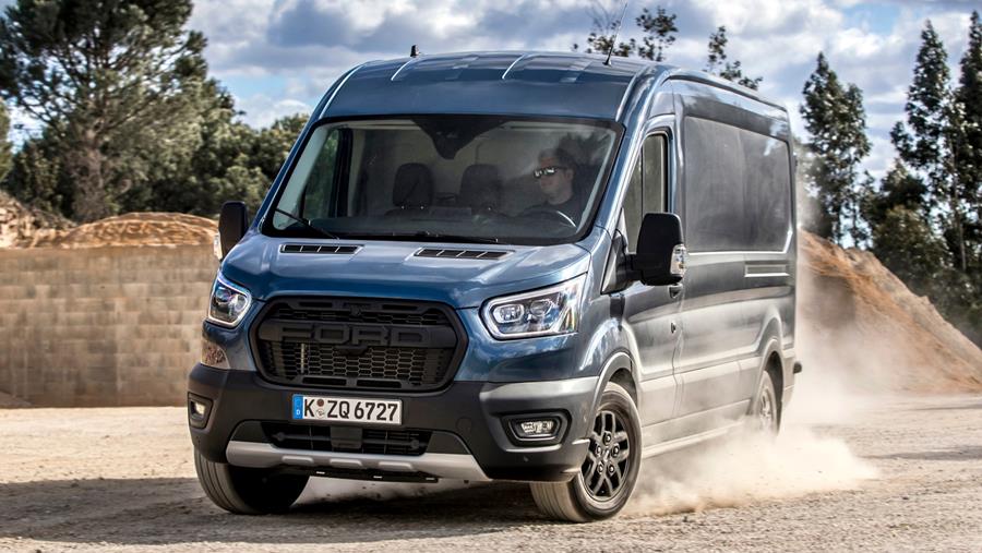 Met avontuurlijke Trail-uitvoering verlaat Ford Transit de gebaande paden